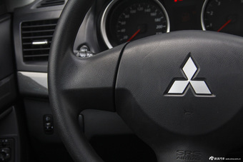 2014款翼神竞速版1.8L CVT舒适型