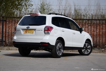 2016款森林人2.0L自动豪华导航版