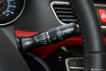 2016款哈弗H1 1.5L自动豪华型蓝标改款