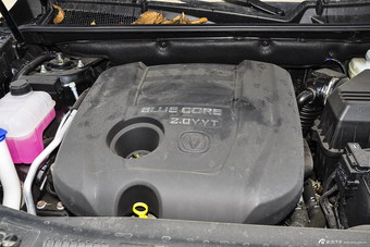 2016款长安CS15 1.5L手动豪华版