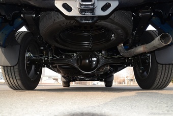 2016款坦途5.7L自动标准版