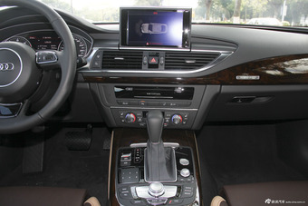 2016款奥迪A7 3.0T自动50TFSI quattro舒适型