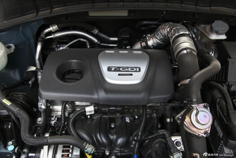 2015款全新途胜1.6T自动两驱领先型