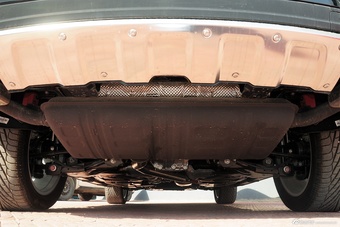 2015款哈弗H8 2.0T四驱尊贵型