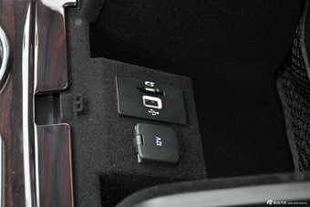 2016款林肯领航员3.5T自动AWD