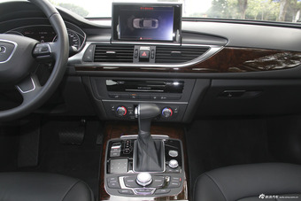 2013款奥迪A6混动2.0T自动40Hybrid