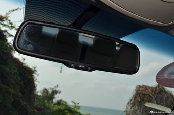 2014款和悦1.5L手动尊逸型实拍