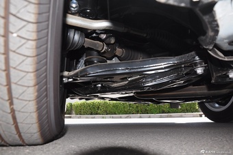 2015款凯美瑞2.0E精英版