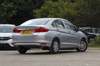 2015款锋范 1.5LCVT舒适版