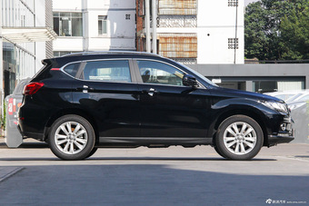 2016款哈弗H2 1.5T手动两驱豪华型