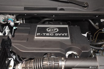 2015款五菱宏光S1 1.5L豪华型