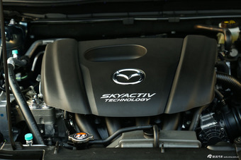 2016款马自达3昂克赛拉1.5L自动三厢尊贵型