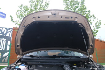 2015款艾瑞泽3 1.5L自动够劲版