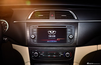 2014款华颂7官方图