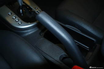 2012款东风悦达起亚福瑞迪纪念版