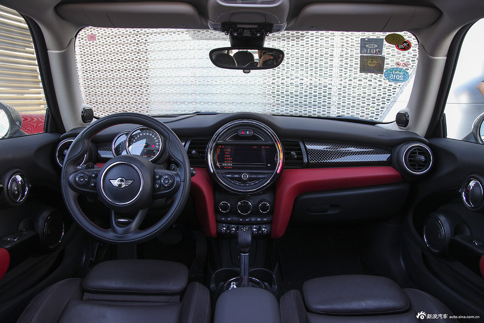 2015款MINI COOPER S 2.0T手动