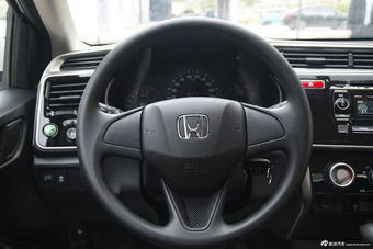 2015款锋范 1.5LCVT豪华版