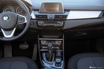 2015款宝马2系Gran Tourer 218i领先型