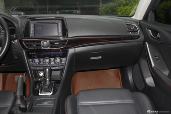 2015款阿特兹2.0L自动蓝天尊贵版