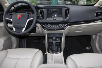 2015款荣威360 1.5L自动豪华版