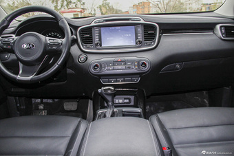 2015款索兰托L  2.2T自动柴油四驱精英版 7座