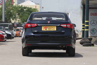 2016款荣威360 1.5L手动智屏版