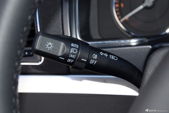 2016款吉利远景1.5L手动幸福版