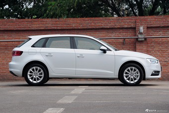 2015款奥迪A3 Sportback 35TFSI 300万纪念智领版