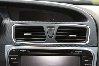 2015款海马福美来1.5T自动品尚型