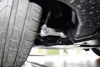 同级新标杆推双造型.实拍奔驰新款E级