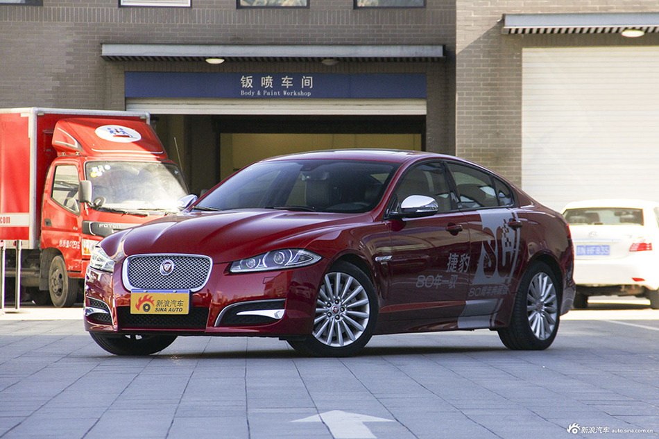2015款捷豹XF3.0自动SC R-Sport豪华版