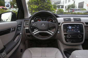 2014款 奔驰R400 3.0T自动4MATIC豪华型