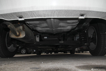 2015款赛欧3 1.5L手动幸福版（天窗）