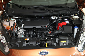 2013款嘉年华三厢1.5L手动风尚型