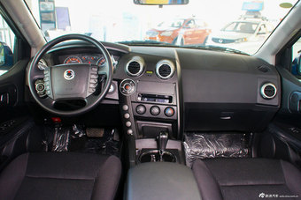 2011款爱腾 2.3L两驱汽油舒适版图片