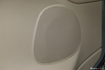 2011款阁瑞斯尊领2.4L旗舰版