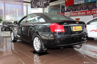 2013款吉利EC8 2.4L自动尊贵型