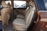 2015款宝骏730 1.8L手动舒适型