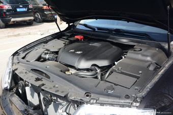 2015款红旗H7 1.8T自动豪华型