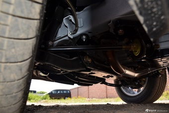 2016款瑞风M52.0T自动汽油商务版