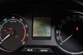 2014款昕动 1.6L手动乐享版