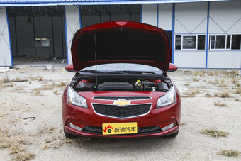 2015款科鲁兹1.5L自动经典SE AT