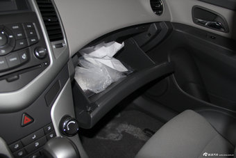 2012科鲁兹1.6SL手自一体天地版