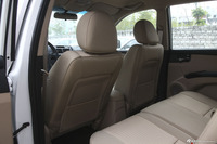 2013款狮跑 2.0L手动两驱GL