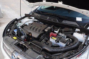 2015款启辰T70 2.0L CVT睿行版