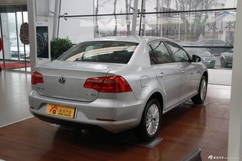 2013款新宝来到店实拍