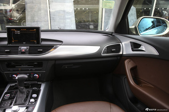 2014款奥迪A6L 2.0T自动TFSI舒适型