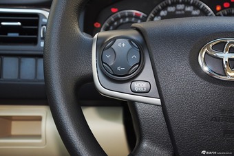 2015款凯美瑞2.0E精英版