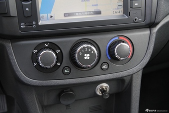 2014款北汽幻速S2豪华型