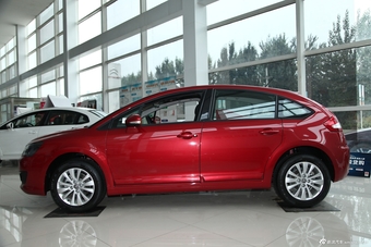 2013款世嘉两厢1.6L手动乐尚型图片